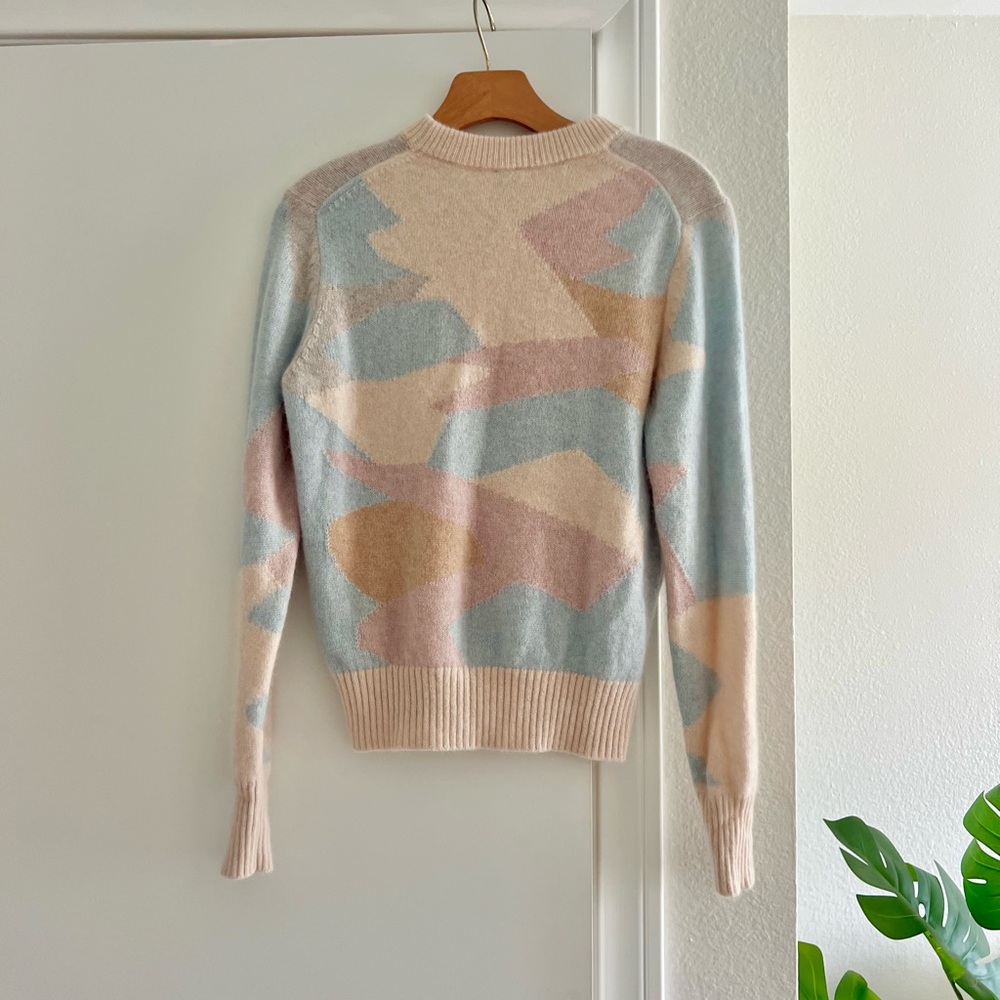 100% Cashmere Women’s Sweater Colorful Geometric Ultra Soft Cozy Long Sleeve - Picture 2 of 3